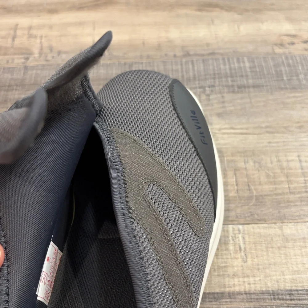 NWOT Fitville Marca slip on comfort diabetic shoes adjustable gray 10EW